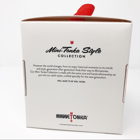 Minnetonka Brown Leather Moccasins - Picture 4 of 6